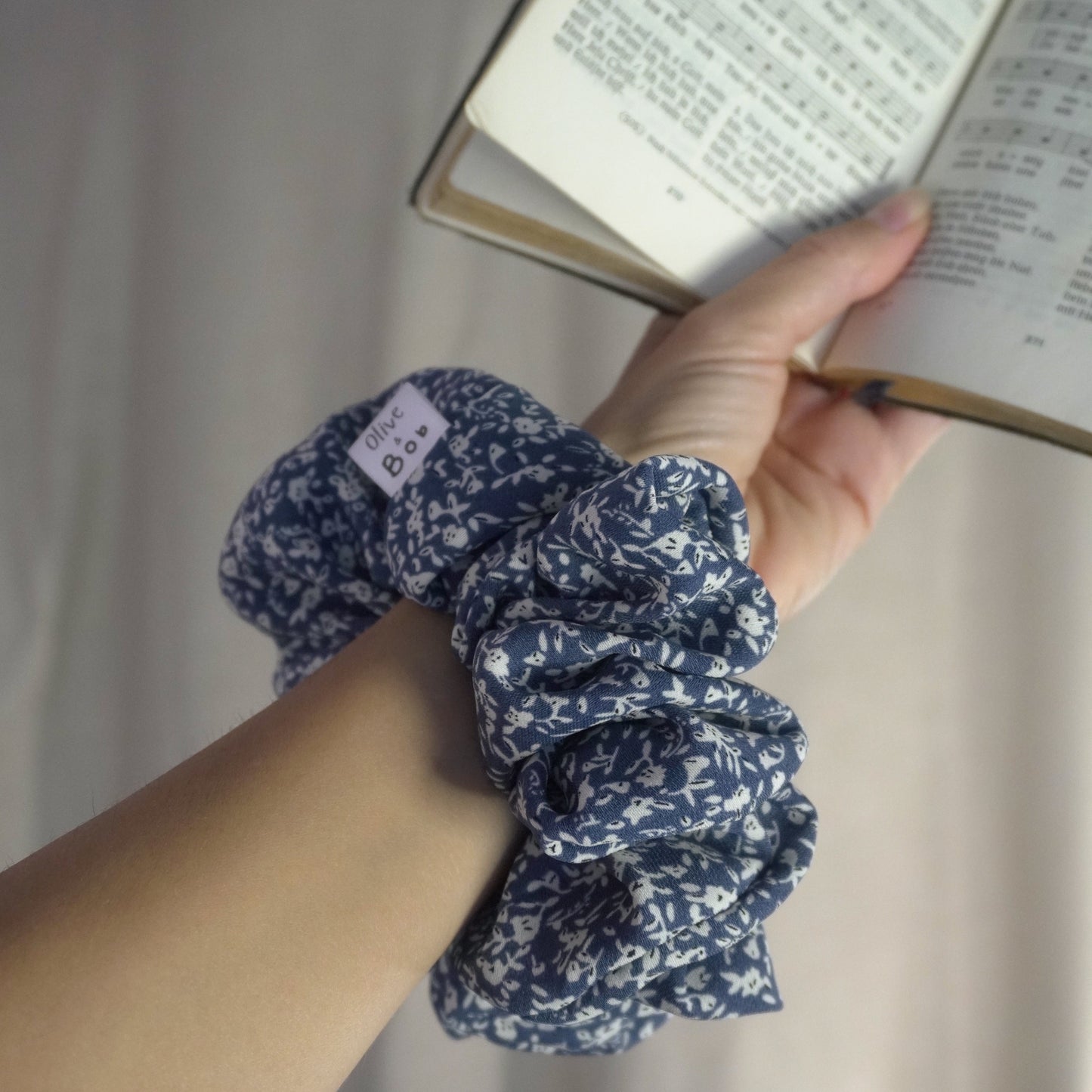 Mademoiselle Belle Scrunchie